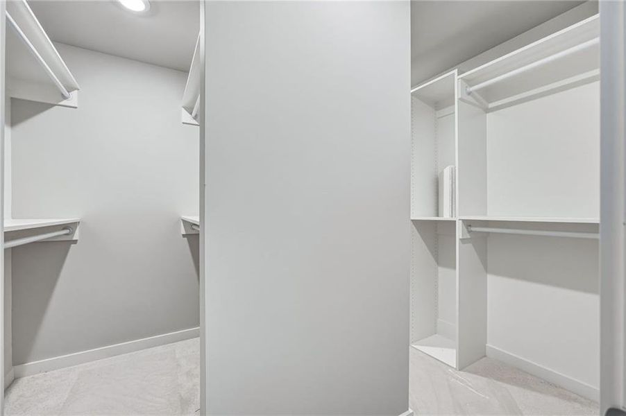 Spacious, unfurnished interior of a new home in , Canton (Image 25).