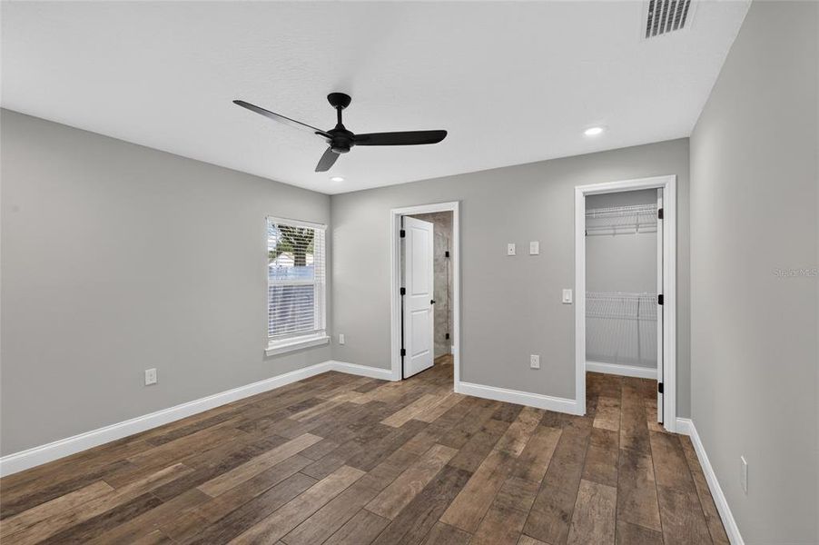 Spacious, unfurnished interior of a new home in , Winter Haven (Image 19).