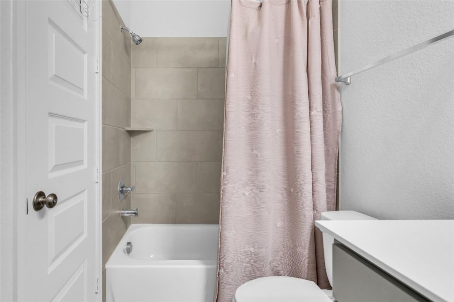 Secondary Full Bathroom