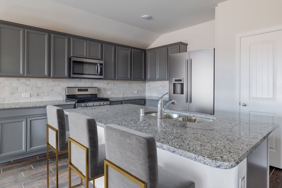 Representative furnished interior of a home built from the Brooks by Beazer Homes in Whitewing Trails: Meadows 50', Princeton (Image 16). Representative furnished interior of a home built from the Brooks by Beazer Homes in Whitewing Trails: Meadows 50', Princeton (Image 16).