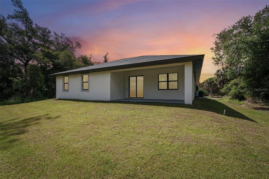 Exterior details and patio area of a home in , Port Charlotte (Image 31).