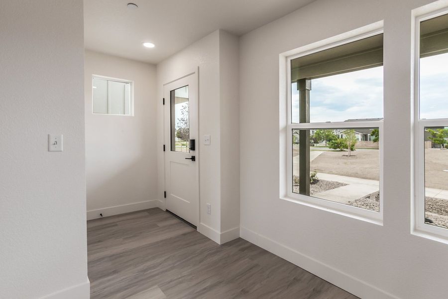 Spacious, unfurnished interior of a new home in Bloom, Fort Collins (Image 30).