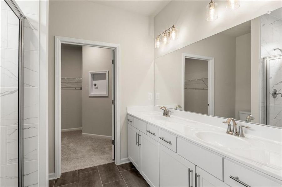 Furnished interior view inside a new home in Sun City Peachtree, Griffin (Image 4).