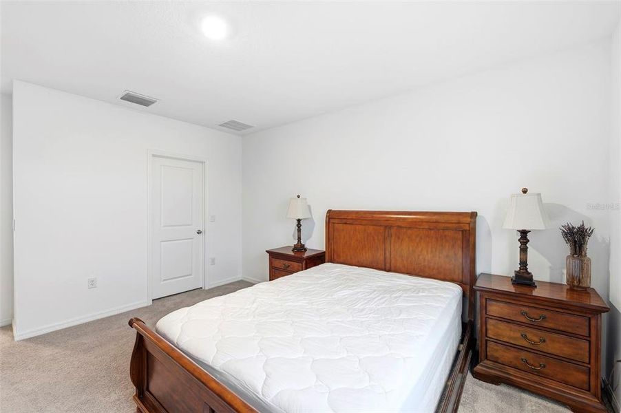 Furnished interior view inside a new home in , Apollo Beach (Image 35).