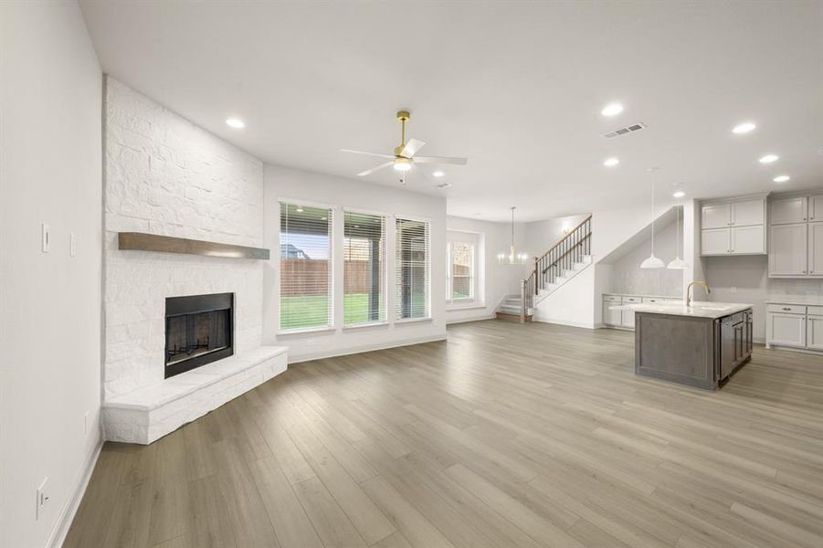 4809 Nomad- Living Room-1