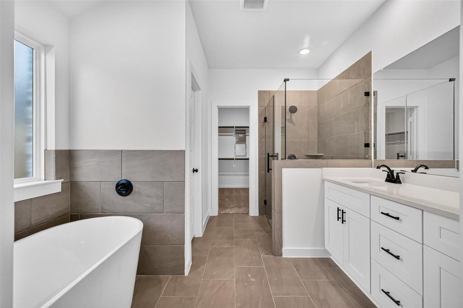 Furnished interior view inside a new home in Foxtail Palms, Manvel (Image 12).