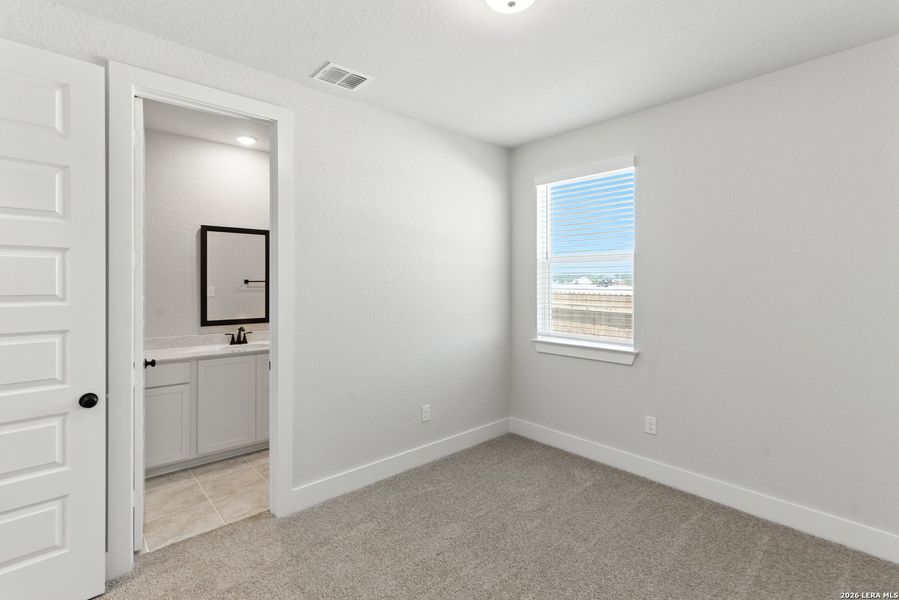 Spacious, unfurnished interior of a new home in Alsatian Oaks, Castroville (Image 23).