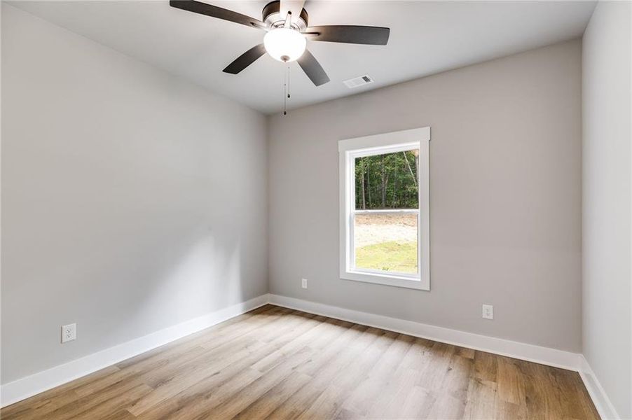 Spacious, unfurnished interior of a new home in , Buchanan (Image 27).