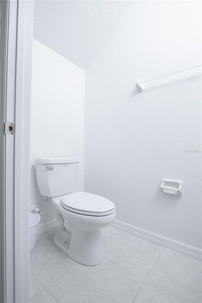 Furnished interior view inside a new home in Saddle Creek Preserve: The Manors II, Lakeland (Image 18).