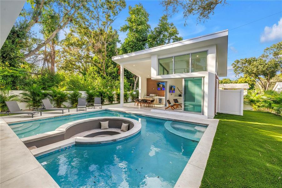 Image 66 of a home in .