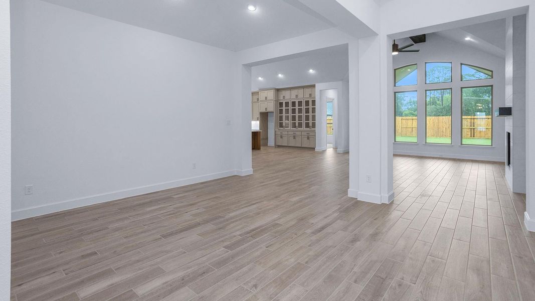 Spacious, unfurnished interior of a new home in Riceland, Mont Belvieu (Image 12). Spacious, unfurnished interior of a new home in Riceland, Mont Belvieu (Image 12).