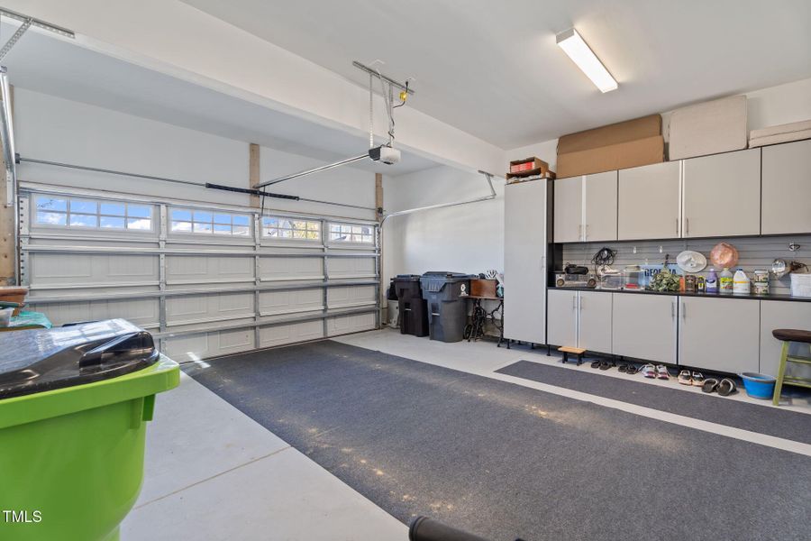 1753 Birdhaven- garage 1