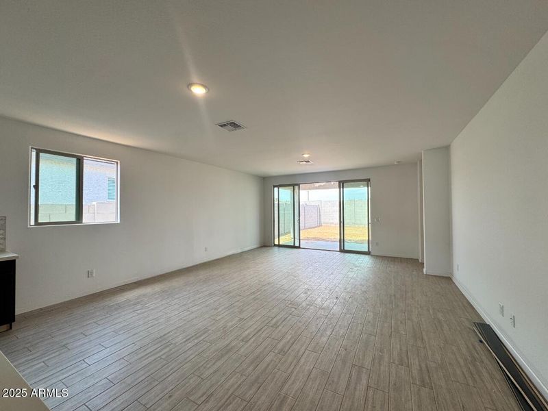 012 Greatroom 012 Greatroom