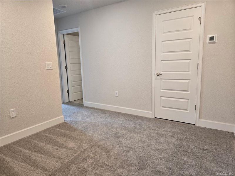 Spacious, unfurnished interior of a new home in Wyld Palms, Inverness (Image 13).