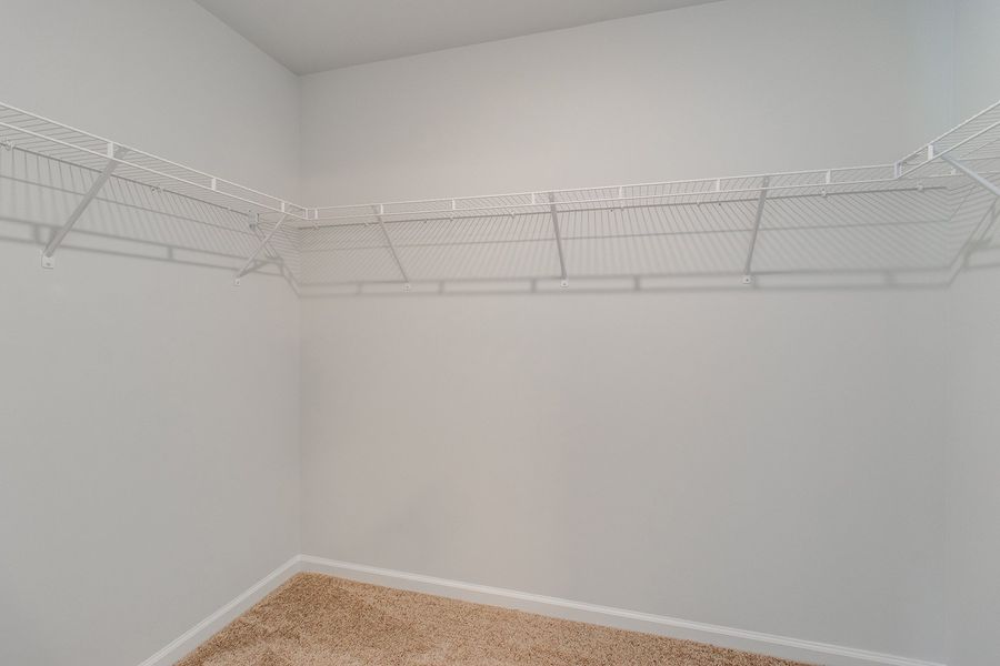 Spacious, unfurnished interior of a new home in Bluefield, Lexington (Image 35). Spacious, unfurnished interior of a new home in Bluefield, Lexington (Image 35).