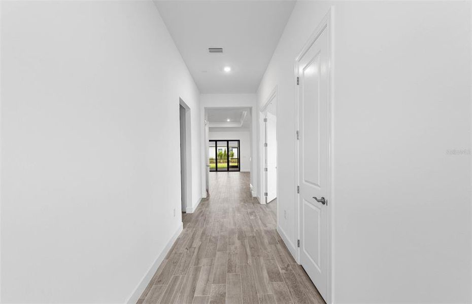 Spacious, unfurnished interior of a new home in Del Webb Catalina, Lakewood Ranch (Image 33). Spacious, unfurnished interior of a new home in Del Webb Catalina, Lakewood Ranch (Image 33).