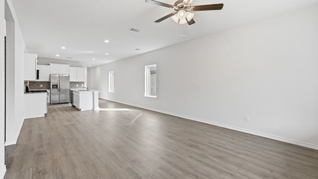 Representative unfurnished interior of a home built from the Jackson by D.R. Horton in Silverado, Aubrey (Image 9).