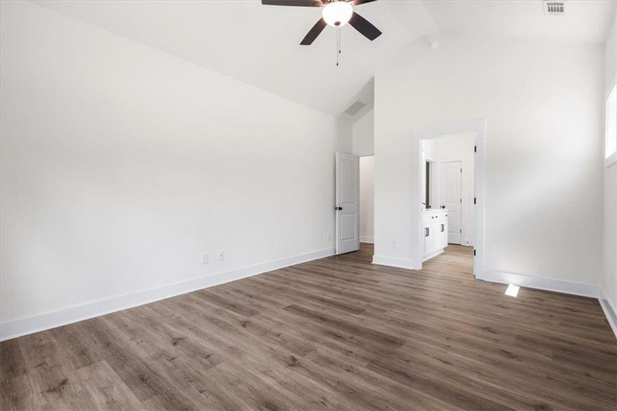 Spacious, unfurnished interior of a new home in , Rockmart (Image 19).