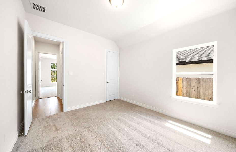 Representative unfurnished interior of a home built from the 3049AU by Ravenna Homes in Audubon 60′, Magnolia (Image 41).