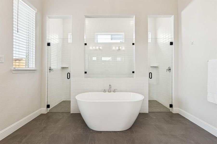 Furnished interior view inside a new home in Walsh Ranch 70', Fort Worth (Image 32). Furnished interior view inside a new home in Walsh Ranch 70', Fort Worth (Image 32).