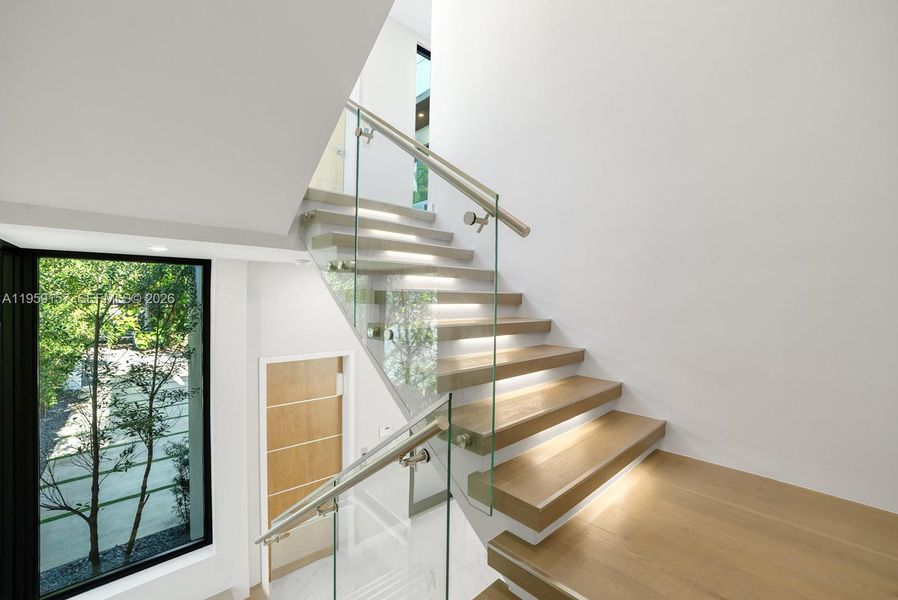 Image 29 of a home in .