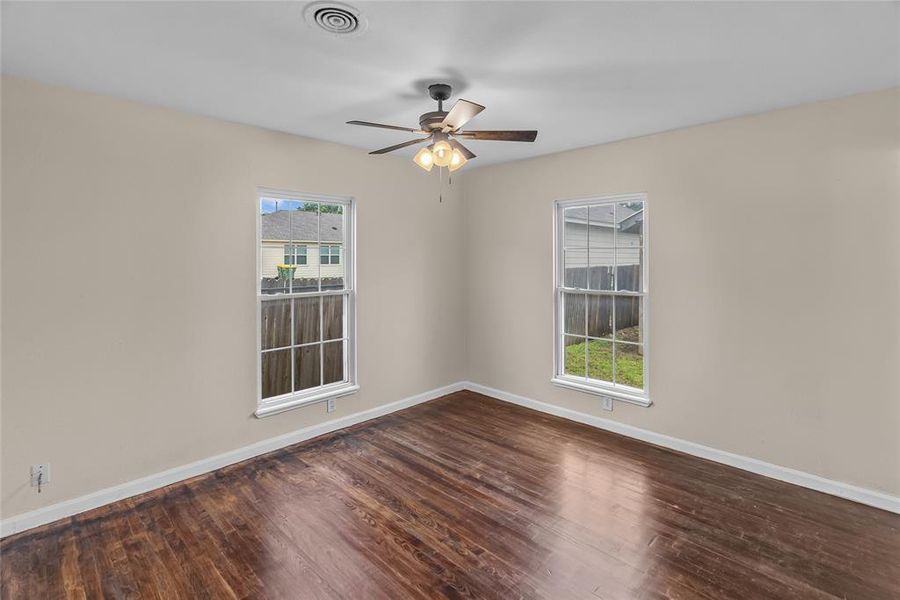 Spacious, unfurnished interior of a new home in , Godley (Image 20).