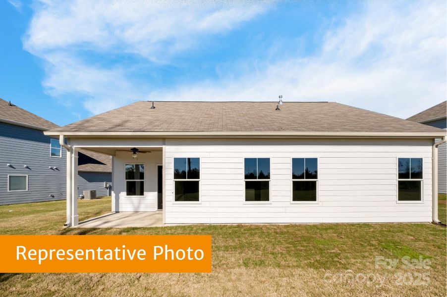 Image 9 of a home in Pine Bluff.