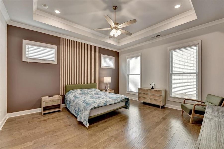 Furnished interior view inside a new home in , Duluth (Image 68).