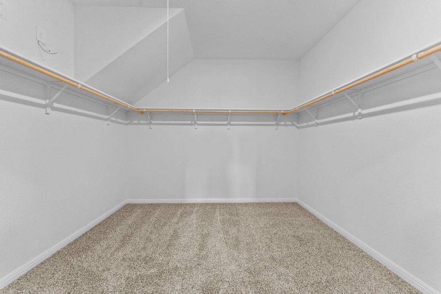 Spacious, unfurnished interior of a new home in Bar W Ranch, Leander (Image 34).