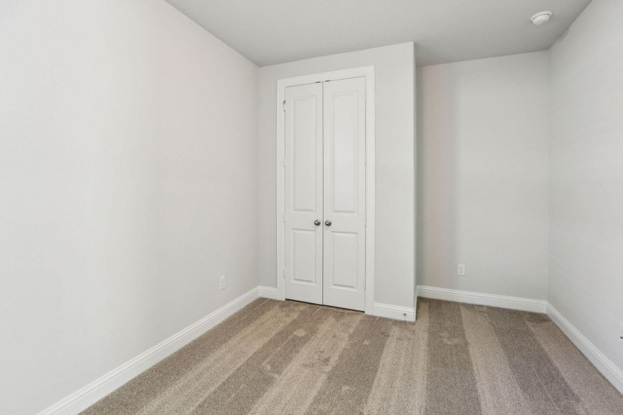 Spacious, unfurnished interior of a new home in Woodhavyn 40', Magnolia (Image 21). Spacious, unfurnished interior of a new home in Woodhavyn 40', Magnolia (Image 21).