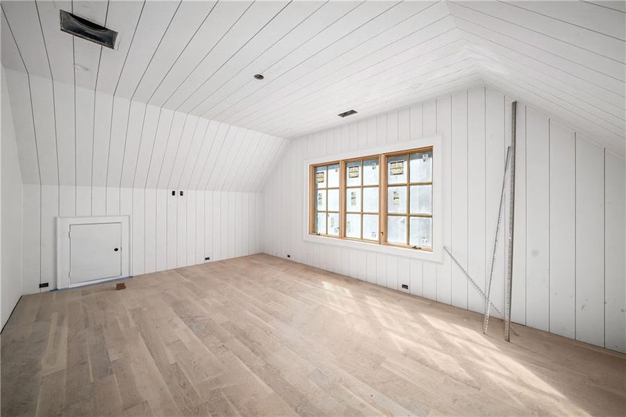 Image 50 of a home in .