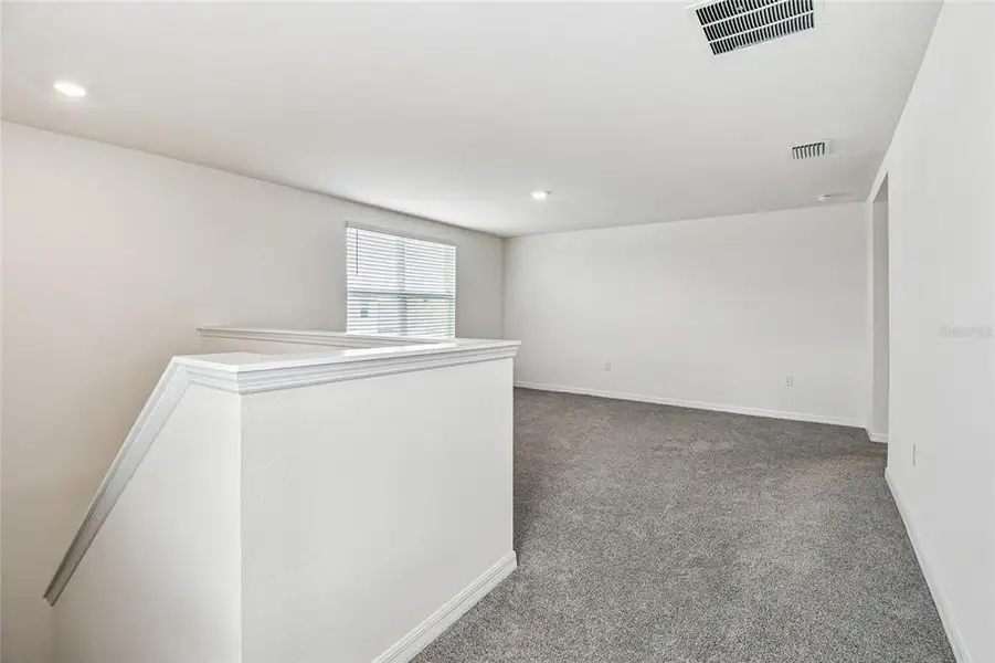Spacious, unfurnished interior of a new home in River Park, Temple Terrace (Image 29). Spacious, unfurnished interior of a new home in River Park, Temple Terrace (Image 29).