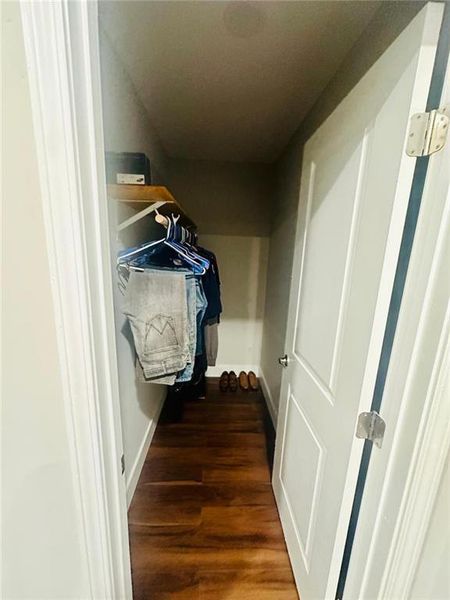 Image 20 of a home in . Image 20 of a home in .