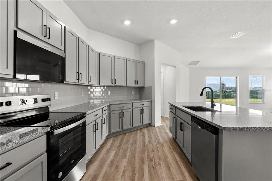 Furnished interior view inside a new home in Reserve at Forest Lake II, Lake Wales (Image 8). Furnished interior view inside a new home in Reserve at Forest Lake II, Lake Wales (Image 8).
