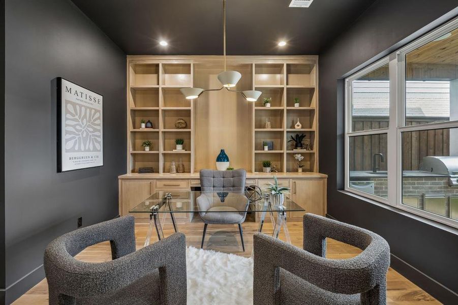 Furnished interior view inside a new home in , Dallas (Image 39).