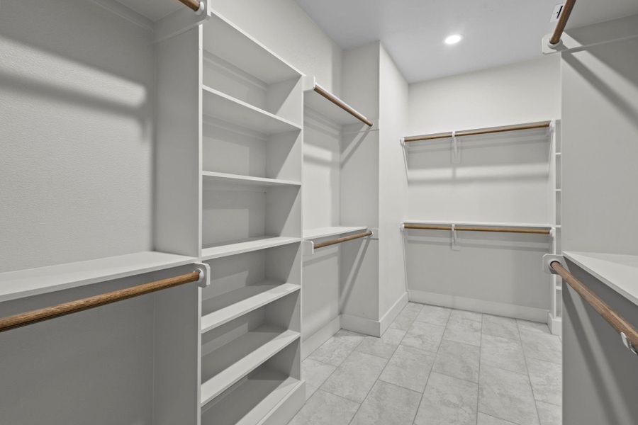 Furnished interior view inside a new home in , Nederland (Image 12).