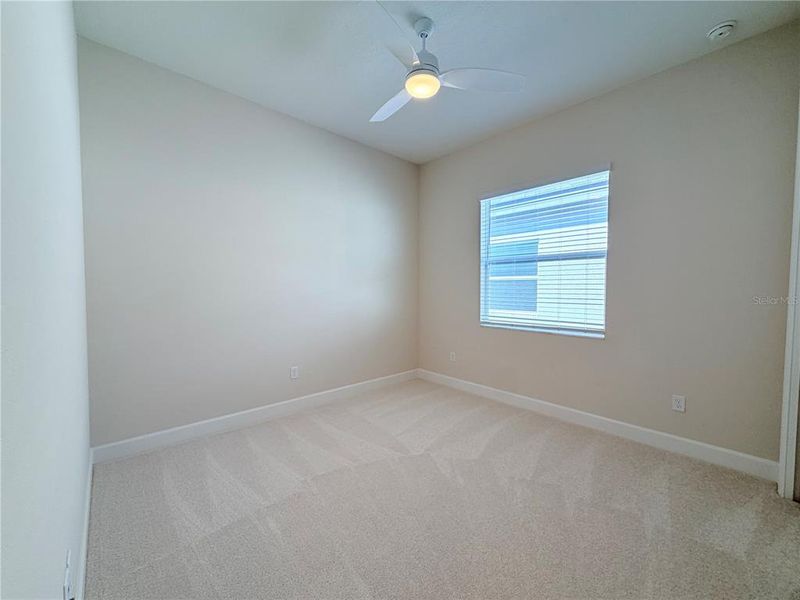 Spacious, unfurnished interior of a new home in Valencia Ridge, Wesley Chapel (Image 20).