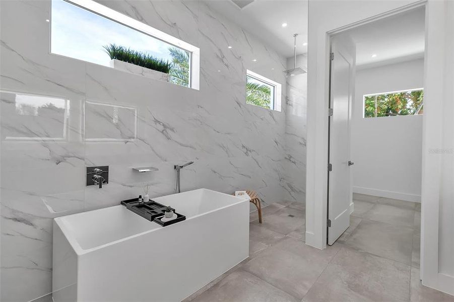 Furnished interior view inside a new home in , Sarasota (Image 37).