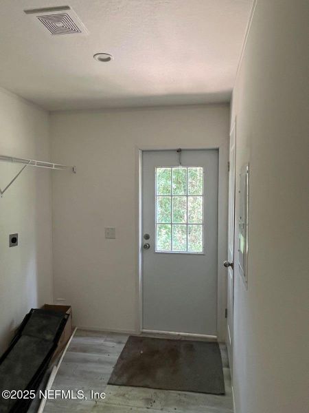 Image 20 of a home in .