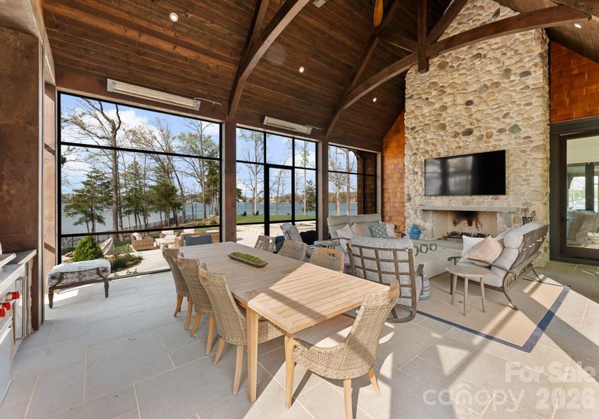 Community amenities in , Cornelius (Image 30).