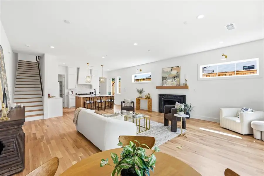 Furnished interior view inside a new home in , Dallas (Image 13).