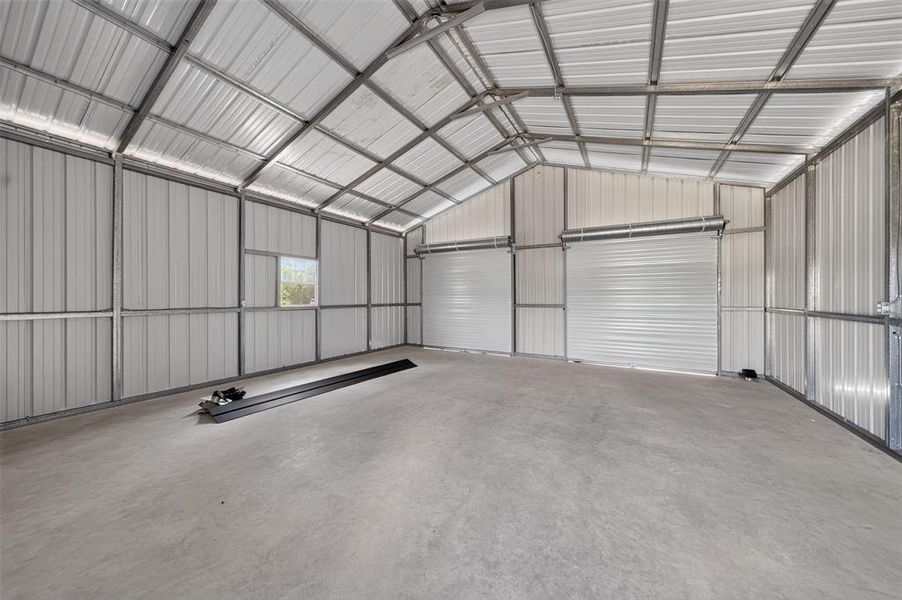 Spacious, unfurnished interior of a new home in , Arp (Image 27). Spacious, unfurnished interior of a new home in , Arp (Image 27).