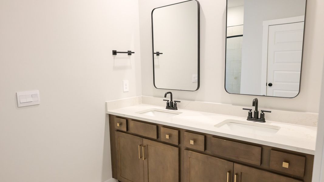 Representative furnished interior of a home built from the EMBRY by D.R. Horton in Harvest Point, Spring Hill (Image 15).