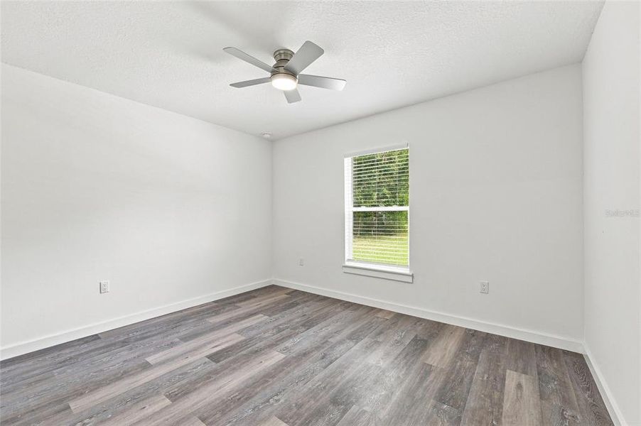 Spacious, unfurnished interior of a new home in , Summerfield (Image 15).
