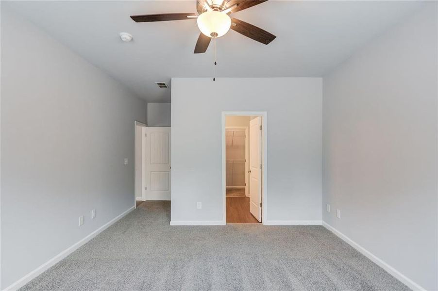 Spacious, unfurnished interior of a new home in , Clarkesville (Image 39).