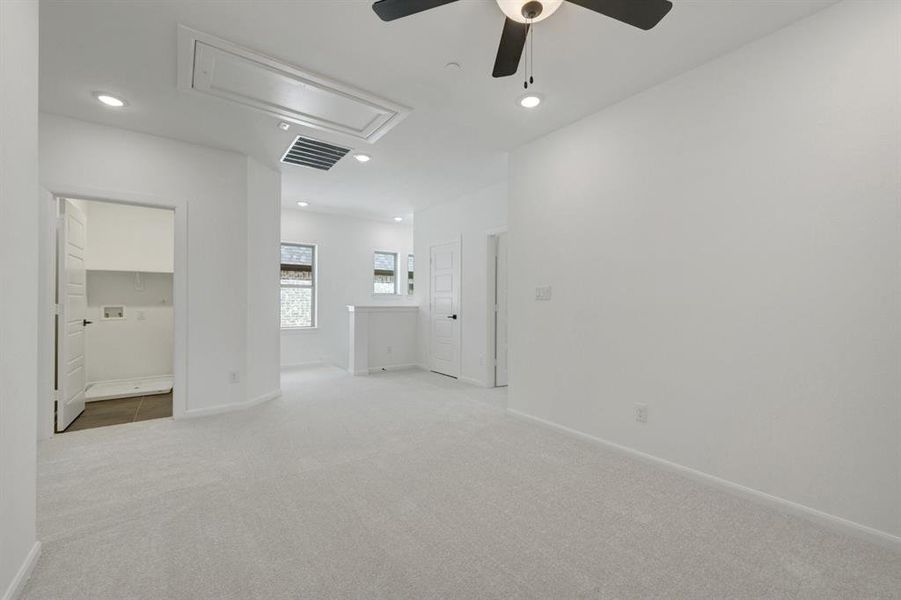 Spacious, unfurnished interior of a new home in Ridgeline Towns, McKinney (Image 21). Spacious, unfurnished interior of a new home in Ridgeline Towns, McKinney (Image 21).