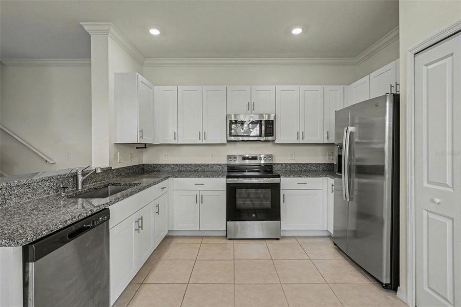 Furnished interior view inside a new home in , Zephyrhills (Image 6).