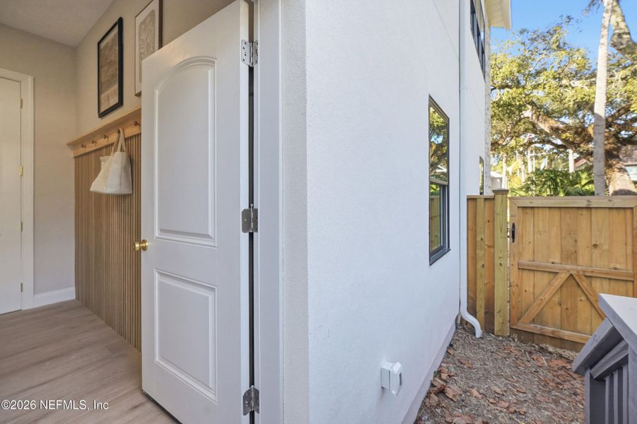 Exterior details and patio area of a home in , Atlantic Beach (Image 39).