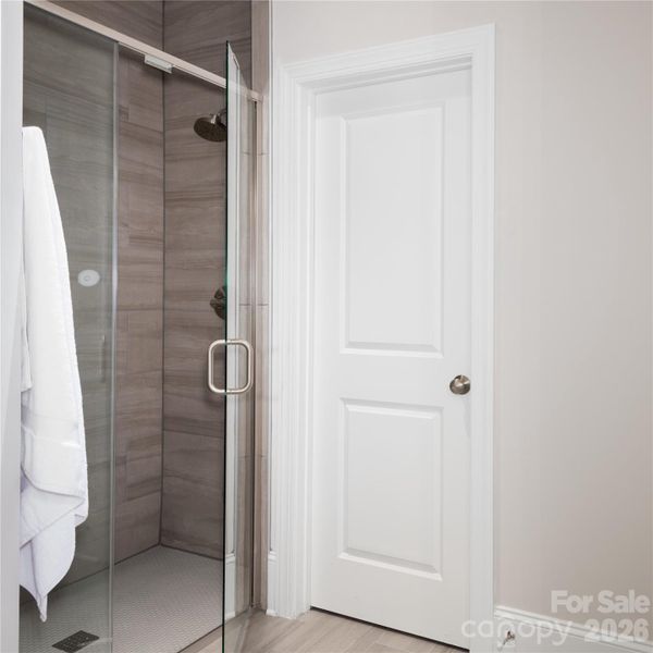 Image 33 of a home in .