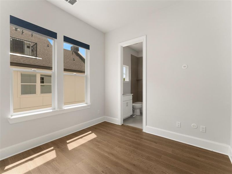 3rd floor guest bedroom
